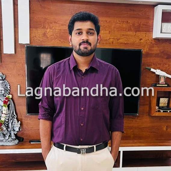 maratha var groom