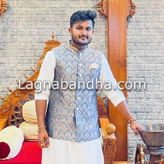 maratha var groom