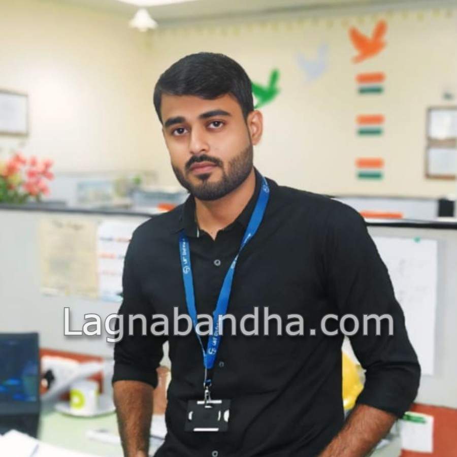 maratha var groom