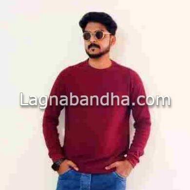 maratha var groom