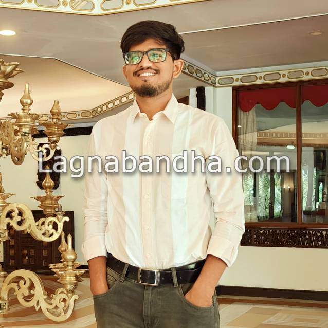 maratha var groom