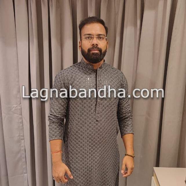 maratha var groom