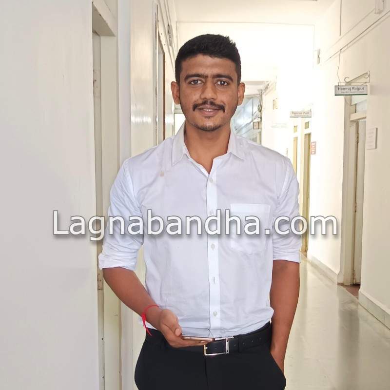 maratha var groom
