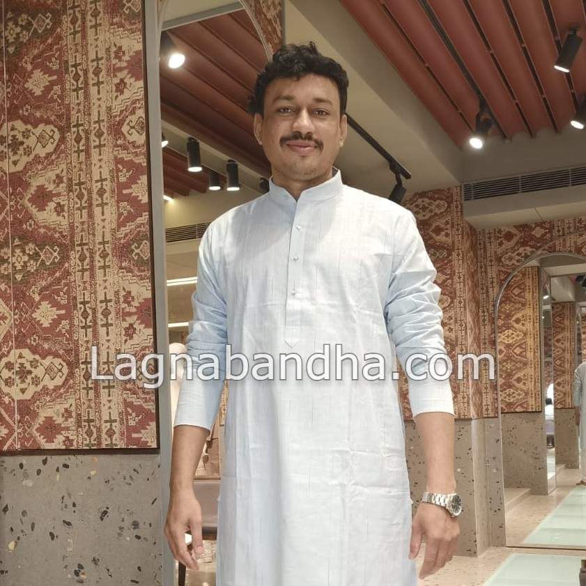 maratha var groom