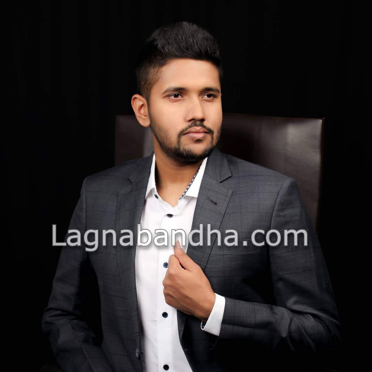 maratha var groom