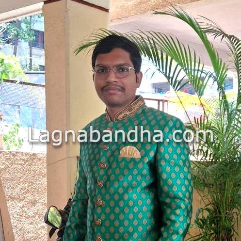 maratha var groom
