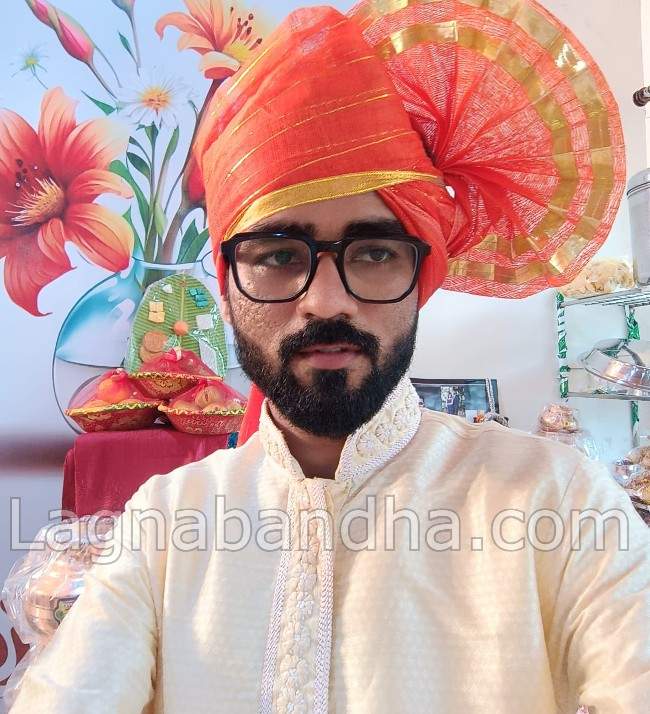 maratha var groom
