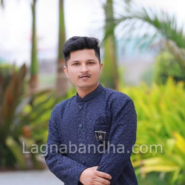 maratha var groom