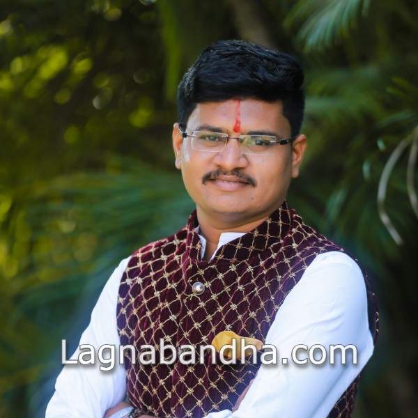 maratha var groom