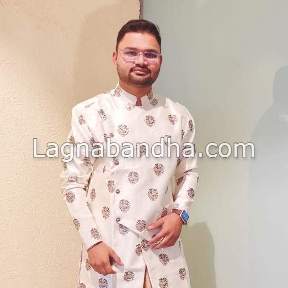 maratha var groom