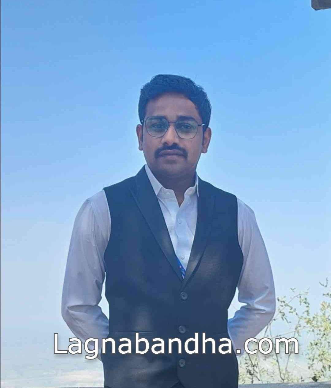 maratha var groom